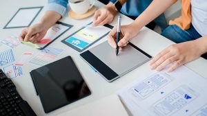 Top 10 Graphic Design Courses for Aspiring Creatives in the UK