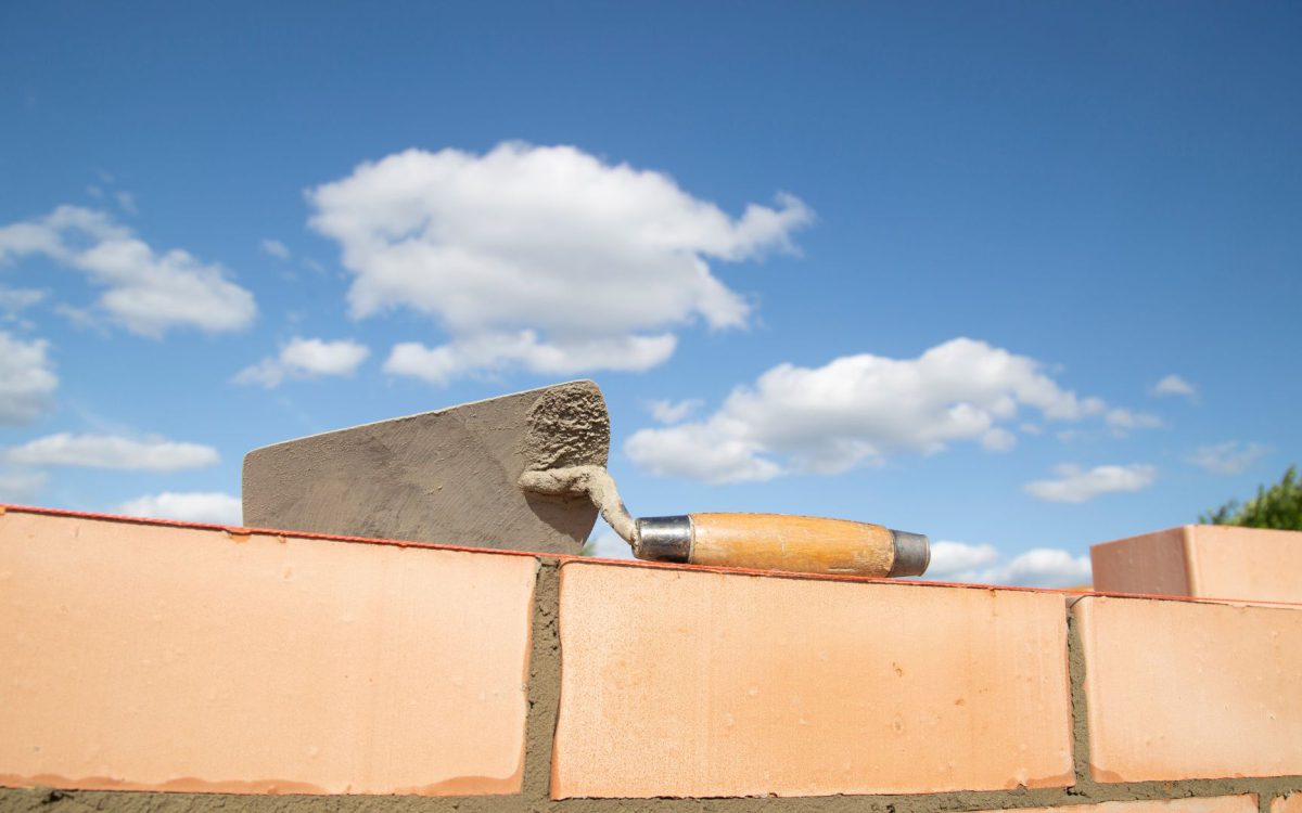 How to Become a Bricklayer