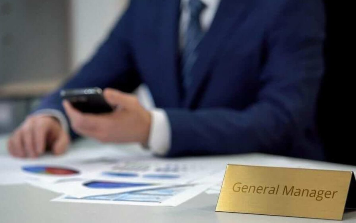 How to Become a General Manager