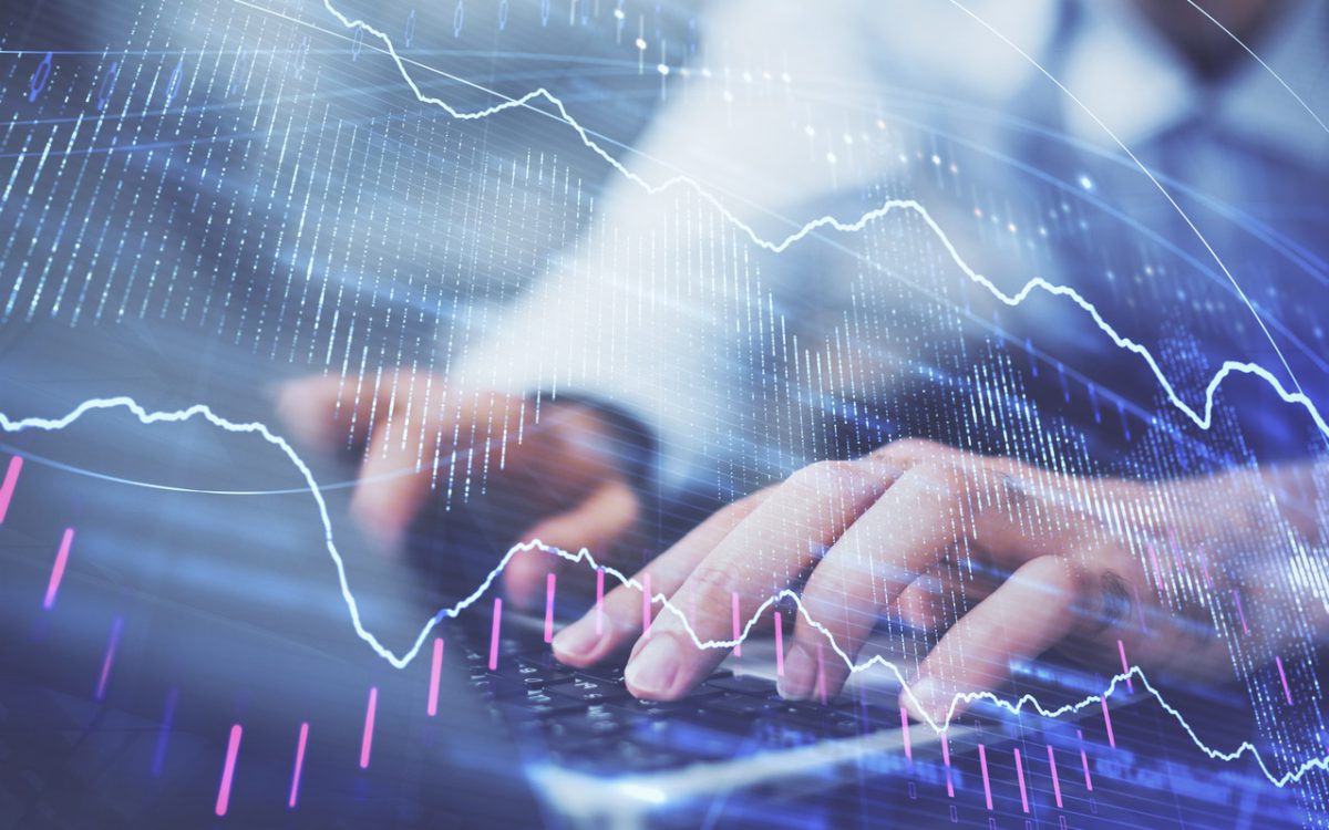 How to Become an Investment Analyst