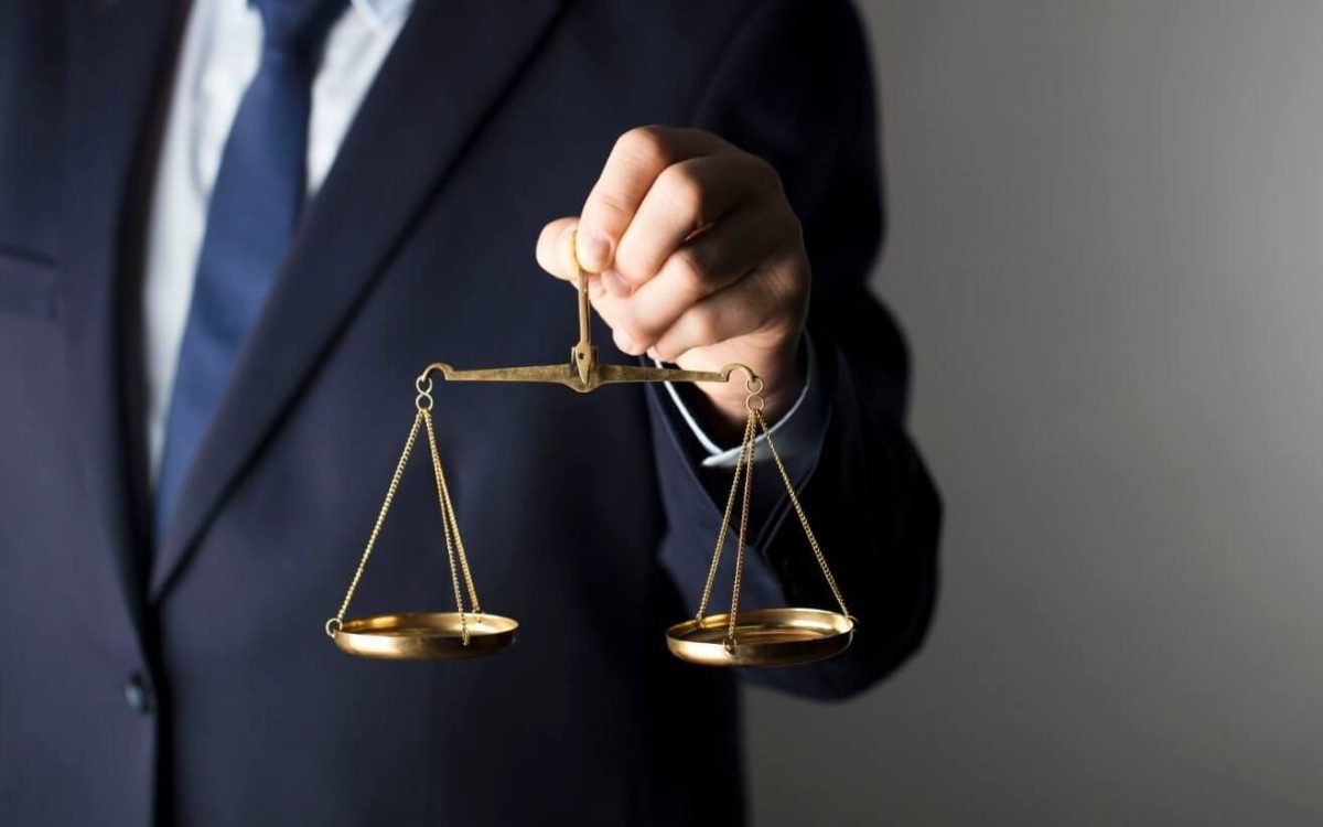 How to Become a Lawyer