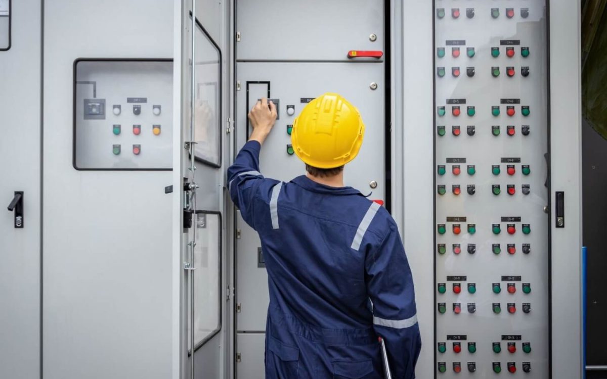 Become a Maintenance Engineer