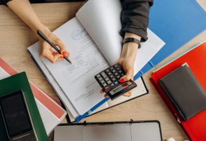 Become a Management Accountant