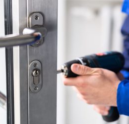 How to Become a Locksmith