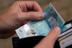 Average Mental Health Nurse Salary in the UK