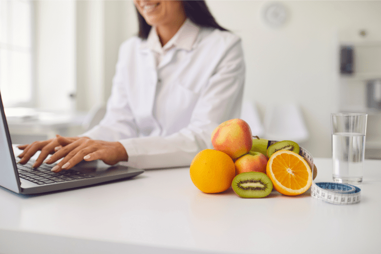 How to Become a Nutritionist fi
