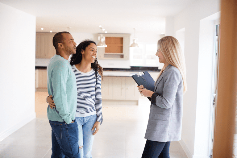 How to Become a Residential Surveyor