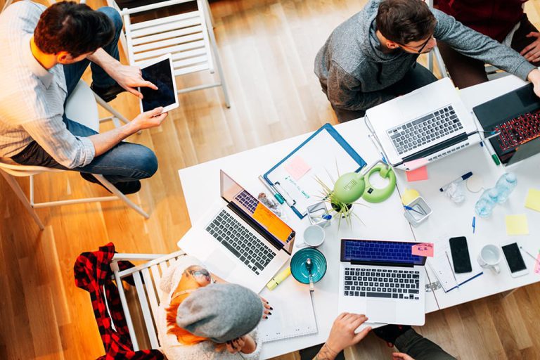 How To Become a Web Designer f