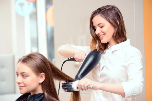 What Is a Level 3 Stylist? What It Means, Career Path, and Skill Levels Explained 6 image 32