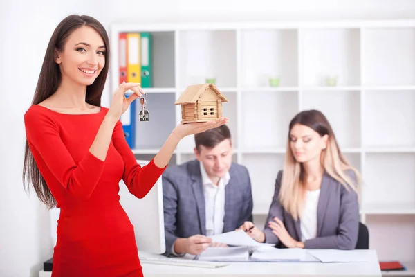 How to Become a Property Manager in the UK: Qualifications, Salary & Career Opportunities 4 image 58