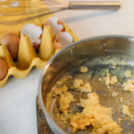 Can you reheat scrambled eggs
